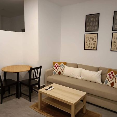 Apartamento COMPLEJO PINTA18 AT2 y AT3 Sevilla Exterior foto