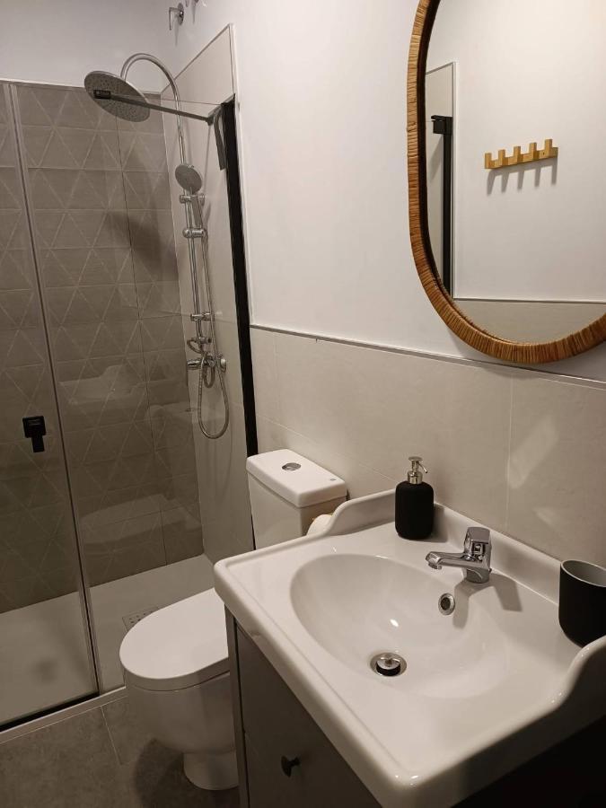 Apartamento COMPLEJO PINTA18 AT2 y AT3 Sevilla Exterior foto
