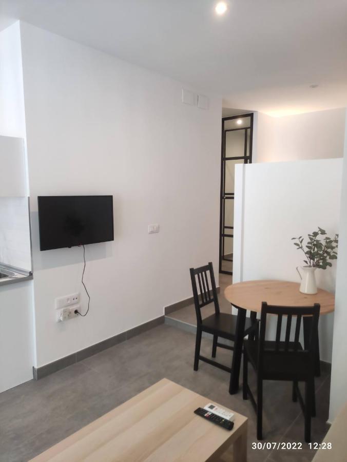 Apartamento COMPLEJO PINTA18 AT2 y AT3 Sevilla Exterior foto