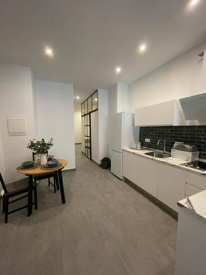 Apartamento COMPLEJO PINTA18 AT2 y AT3 Sevilla Exterior foto