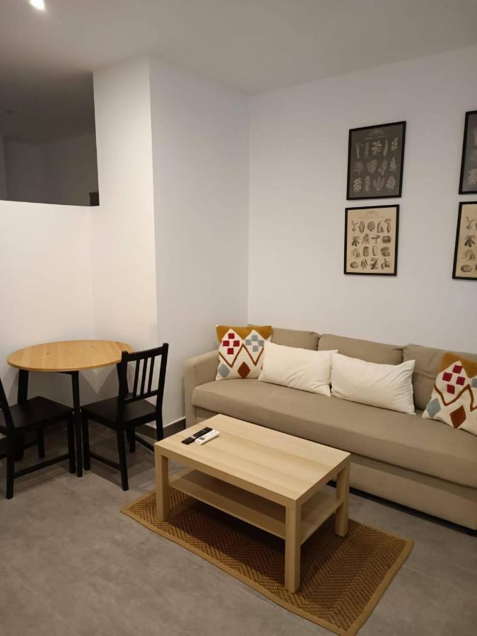 Apartamento COMPLEJO PINTA18 AT2 y AT3 Sevilla Exterior foto